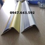 Nẹp chống trơn cầu thang